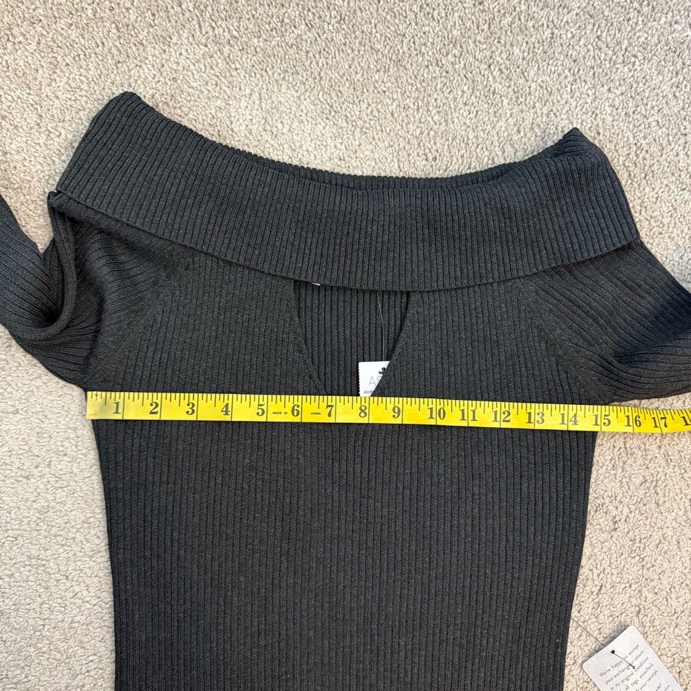 ASTR The Label Cut Out Off The Shoulder Sweater Dress Charcoal L - Picture 6 of 7